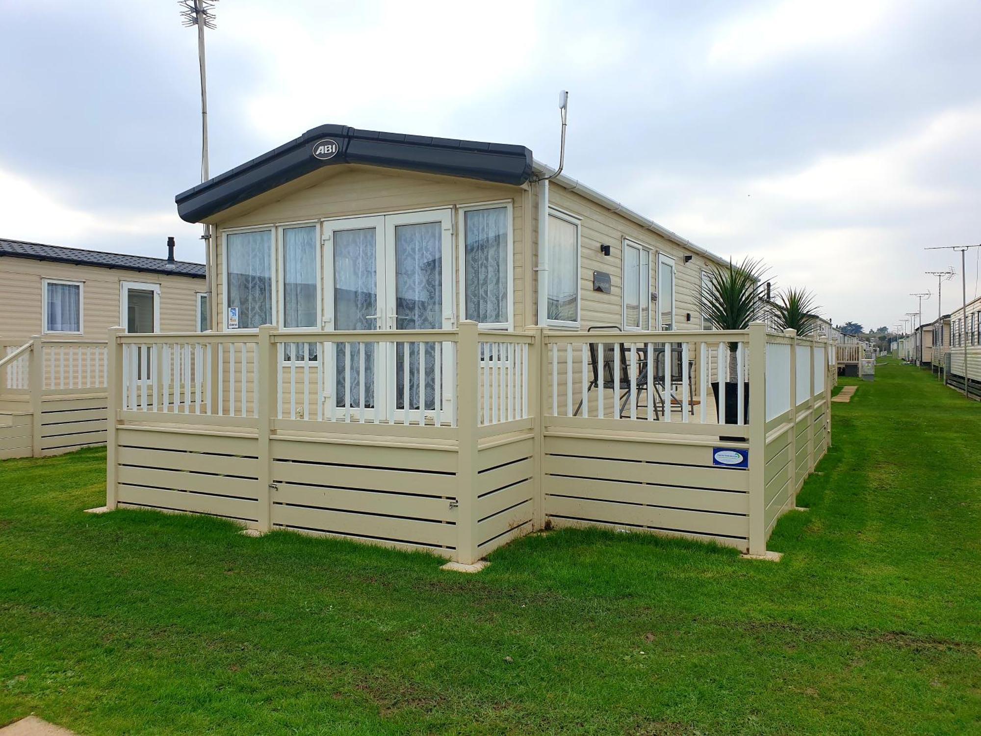 Vista Al Mar, Seaview Caravan Park, Уитстейбъл Екстериор снимка